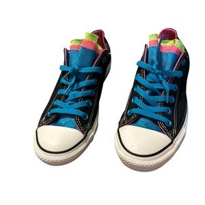 Converse Women’s black with blue, Pink, Green Lace tongue Low Tops Sz 9